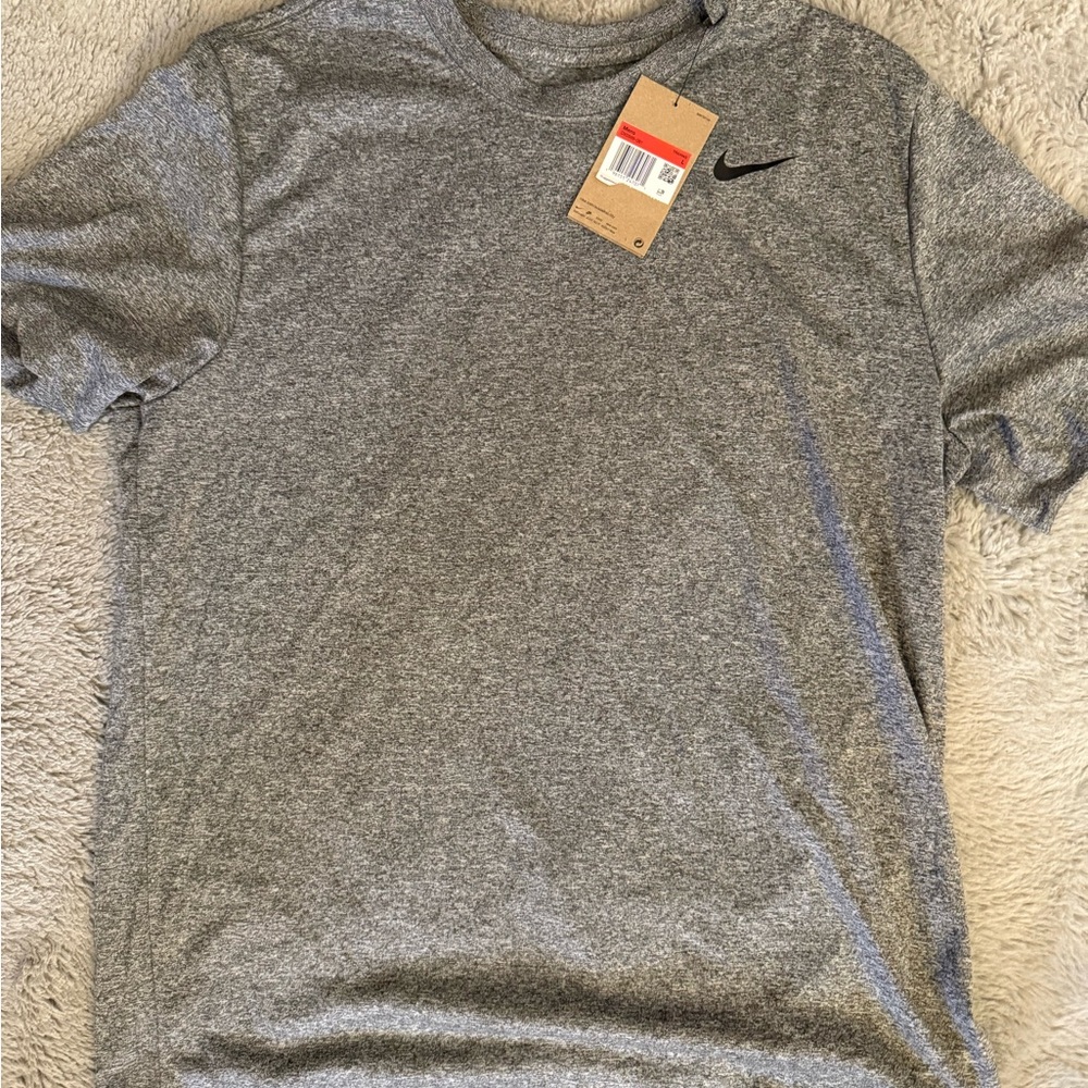 Nike Gray Short Sleeve Tee Athletic Performance